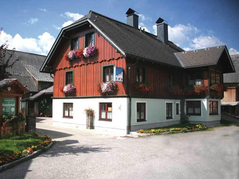Kanzlerhof Bad Mitterndorf Eksteriør billede